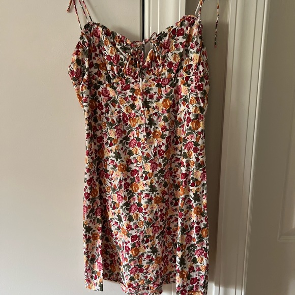 LOVE YOU TO PIECES DRESS RED - Picture 5 of 9